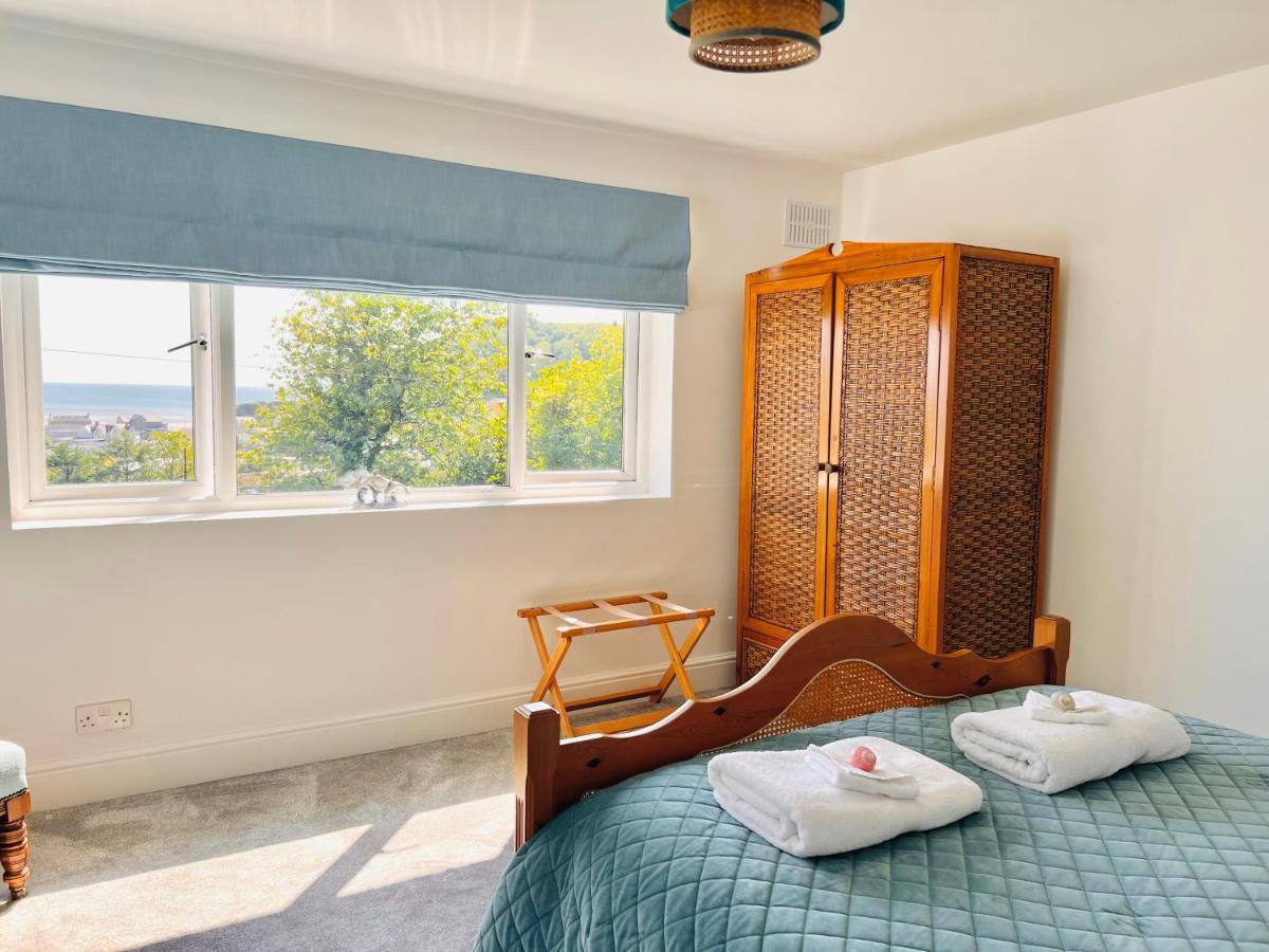 Gordy Hall -Sea Facing Welsh Cottage With Stunning Views 펜다인 외부 사진
